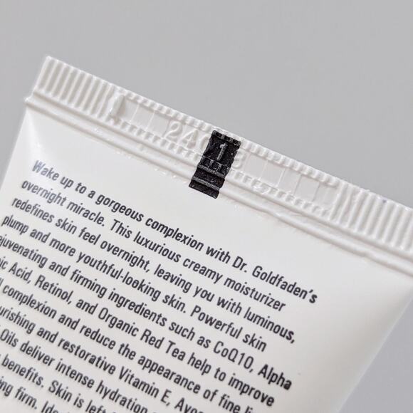 Goldfaden MD Wake Up Call Overnight Regenerative Facial Treatment (salon size) - Picture 2 of 3